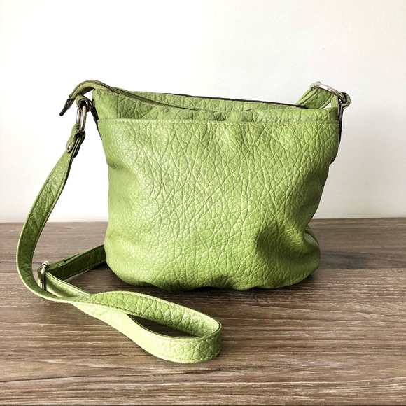 💜 3/$30 Olive Green Crossbody Bag - Picture 4 of 12